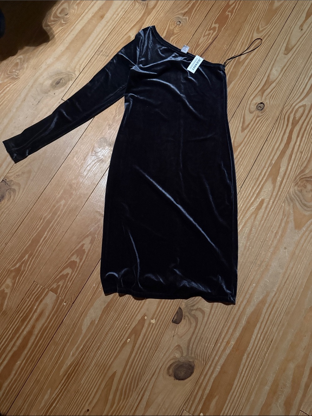 Old Navy Black One-Shoulder Velvet Dress